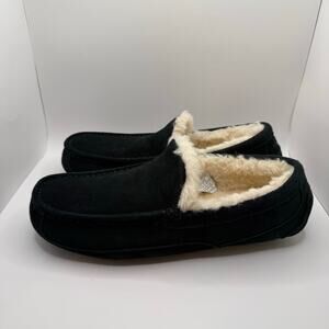 UGG Men’s Ascot Black Suede Slip On Loafer Slippers- Size 9